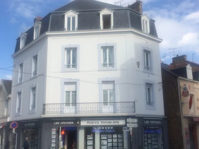 Ravalement de toutes façadesSaint-Gilles-Ravalement
