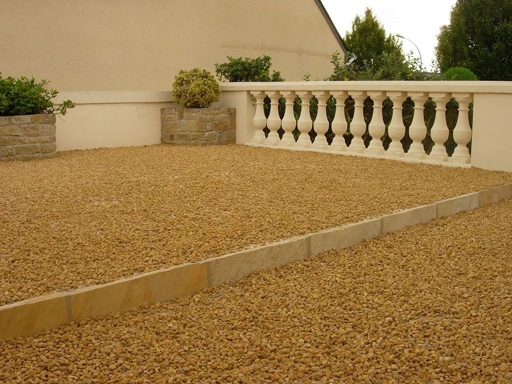 Réalisation de terrasses / Dalle bétonChantepie-Maçonnerie
