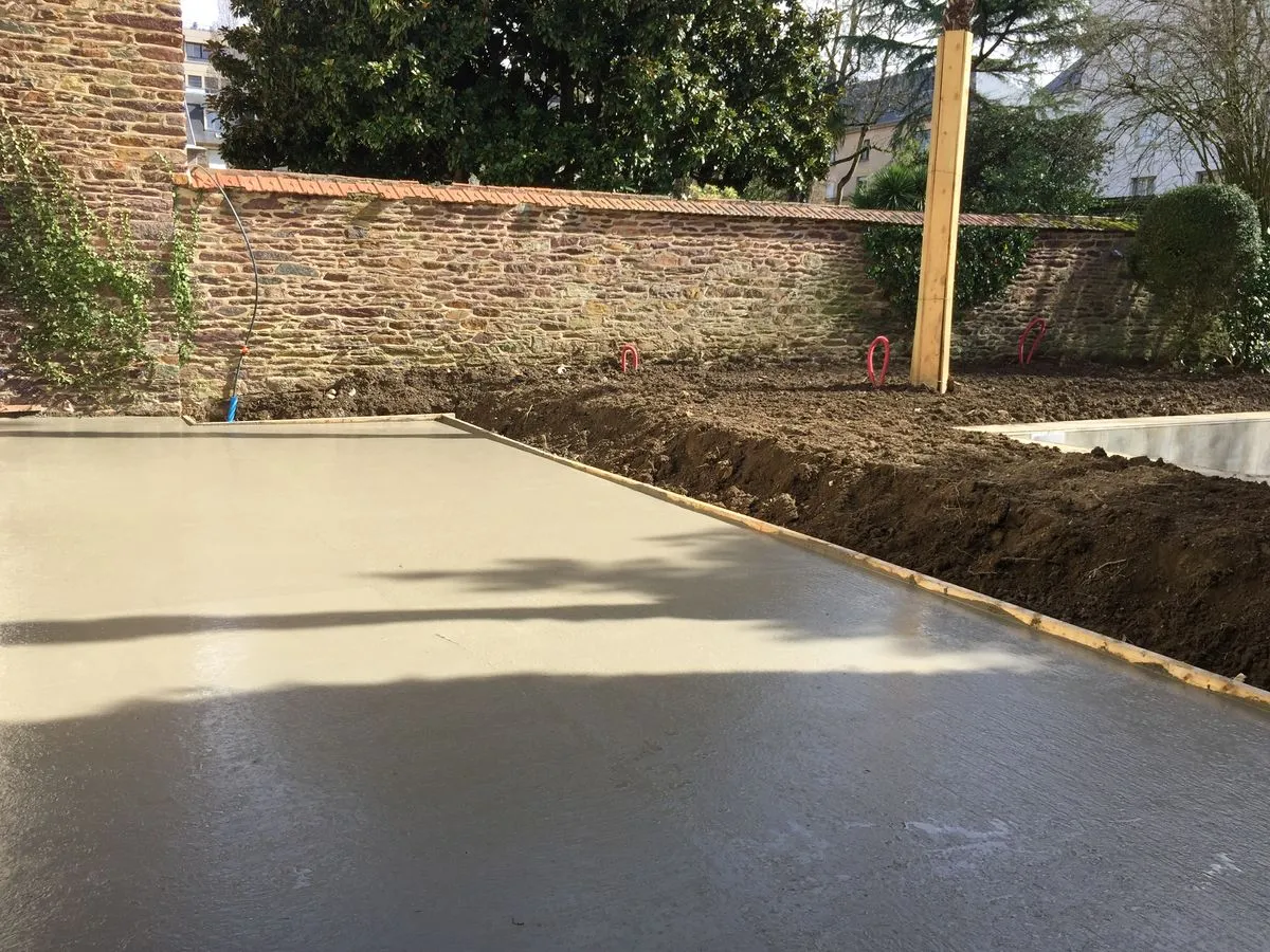 Réalisation de terrasses / Dalle bétonChantepie-Maçonnerie