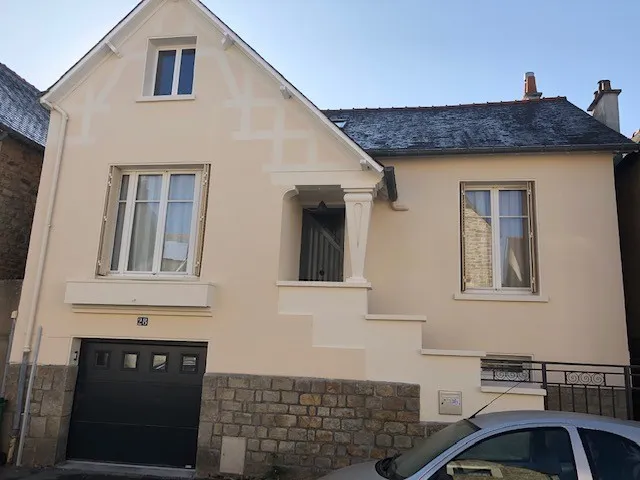 Ravalement de toutes façadesSaint-Gilles-Ravalement
